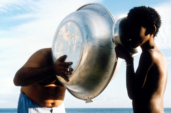 Acoustic Head (1995) a work by artist Marepe.